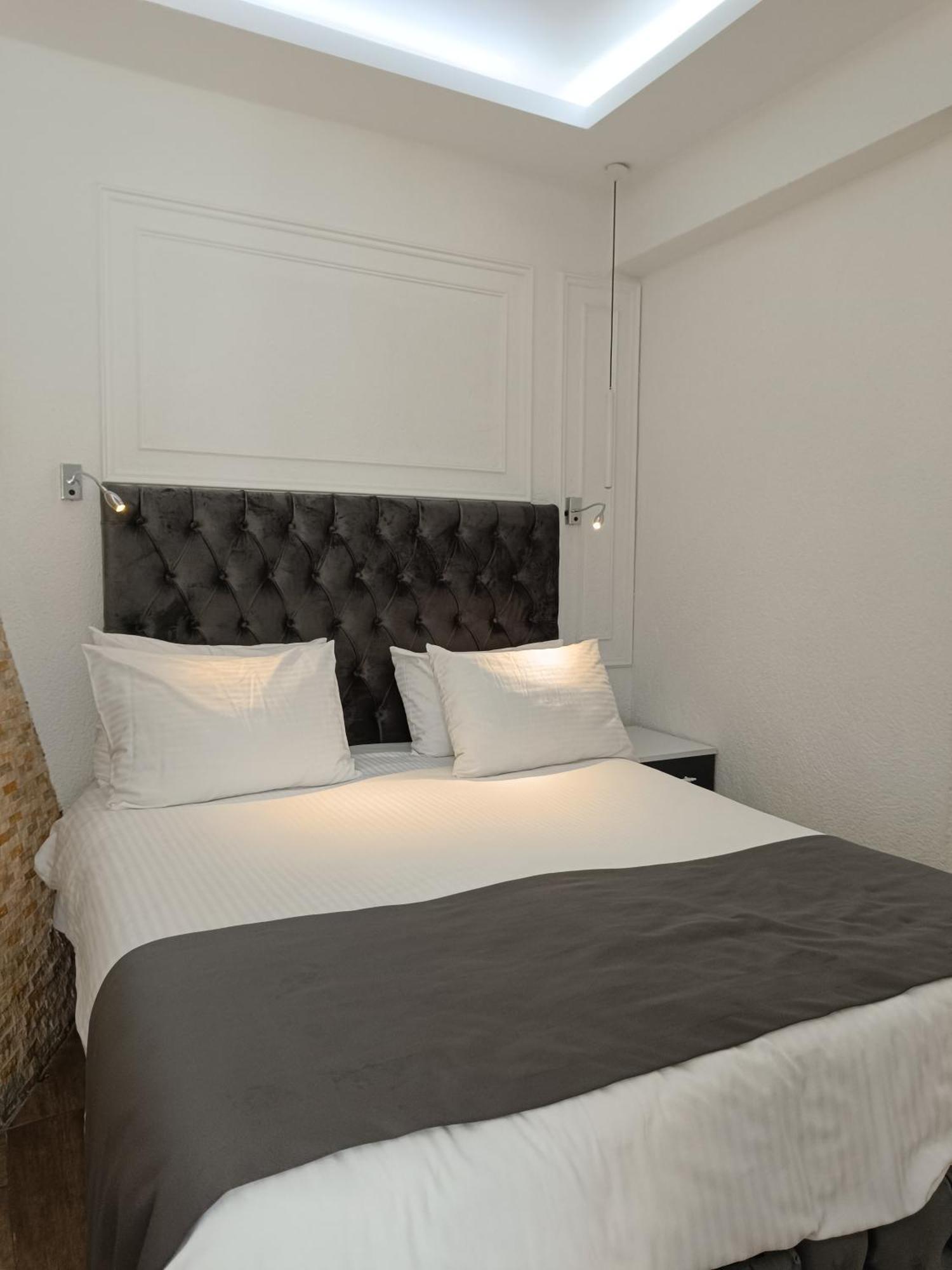Efzen Hotel Istanbul Exterior photo